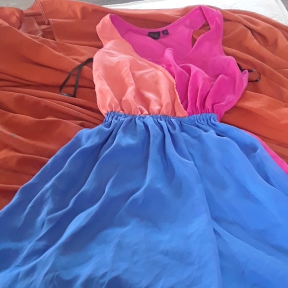 Dress - Picture 1 of 1